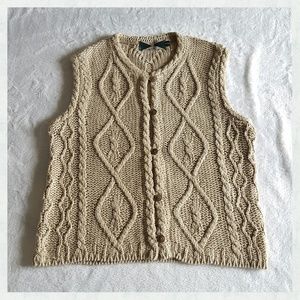 525 America Cable Tan Sweater Vest Size Small